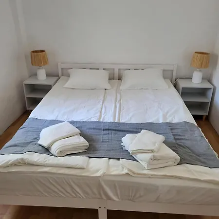 펜션 Peaceful Surrounding Private Pool